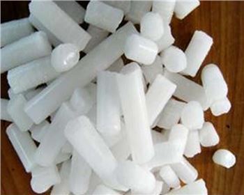 郑州干冰清洗：独特的使用方式以及特点让你重新认识干冰